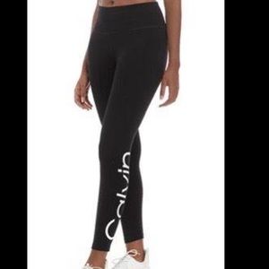 Black logo legging